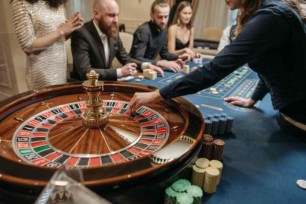Slotsnbets Casino Pros and Cons